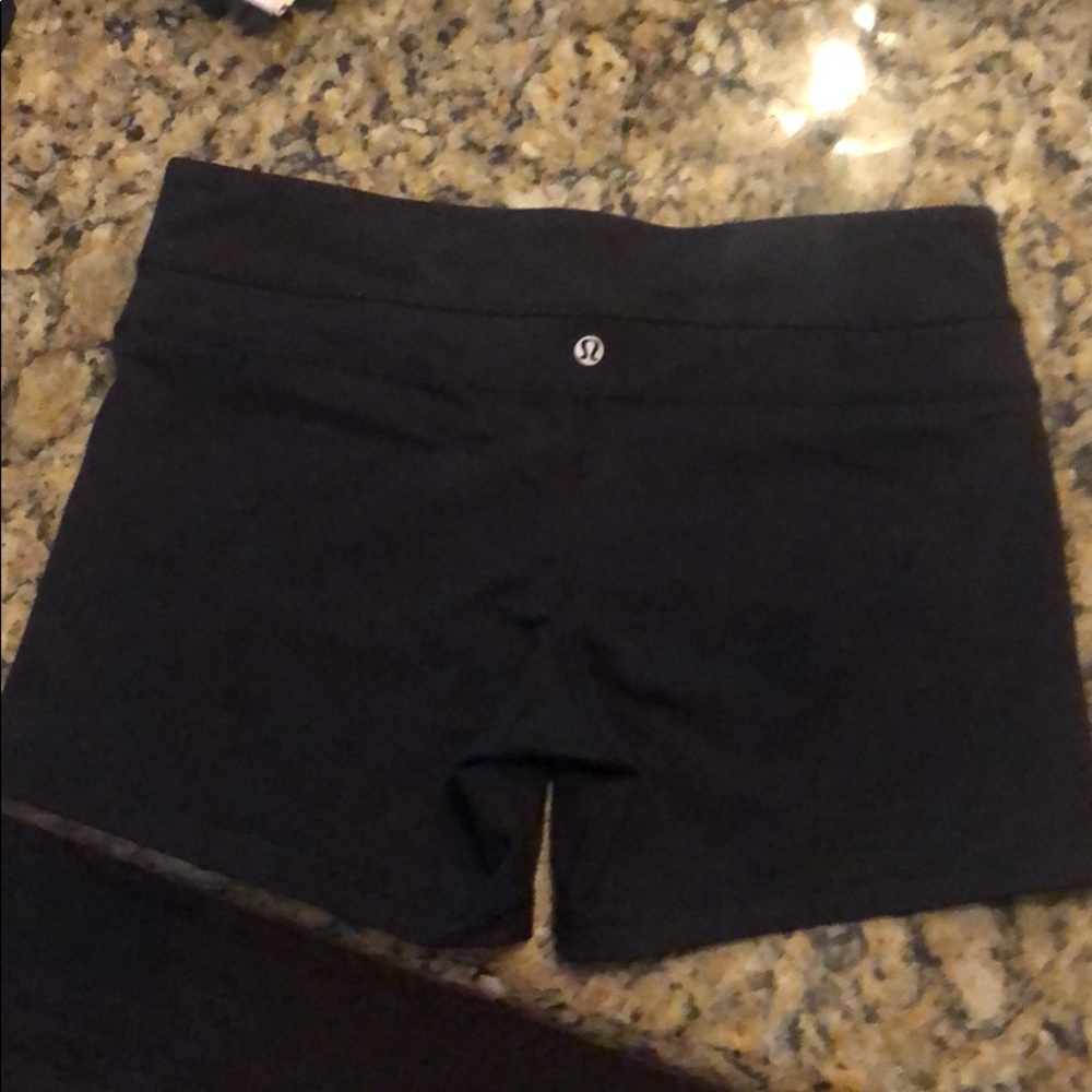 Lulemon spandex shorts